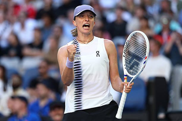 Swiatek dan Rybakina Tumbang di Doha, Sakkari & Mboko Mengamuk