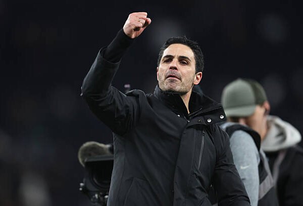 Trossard Siap Bela Arsenal Lawan Leverkusen